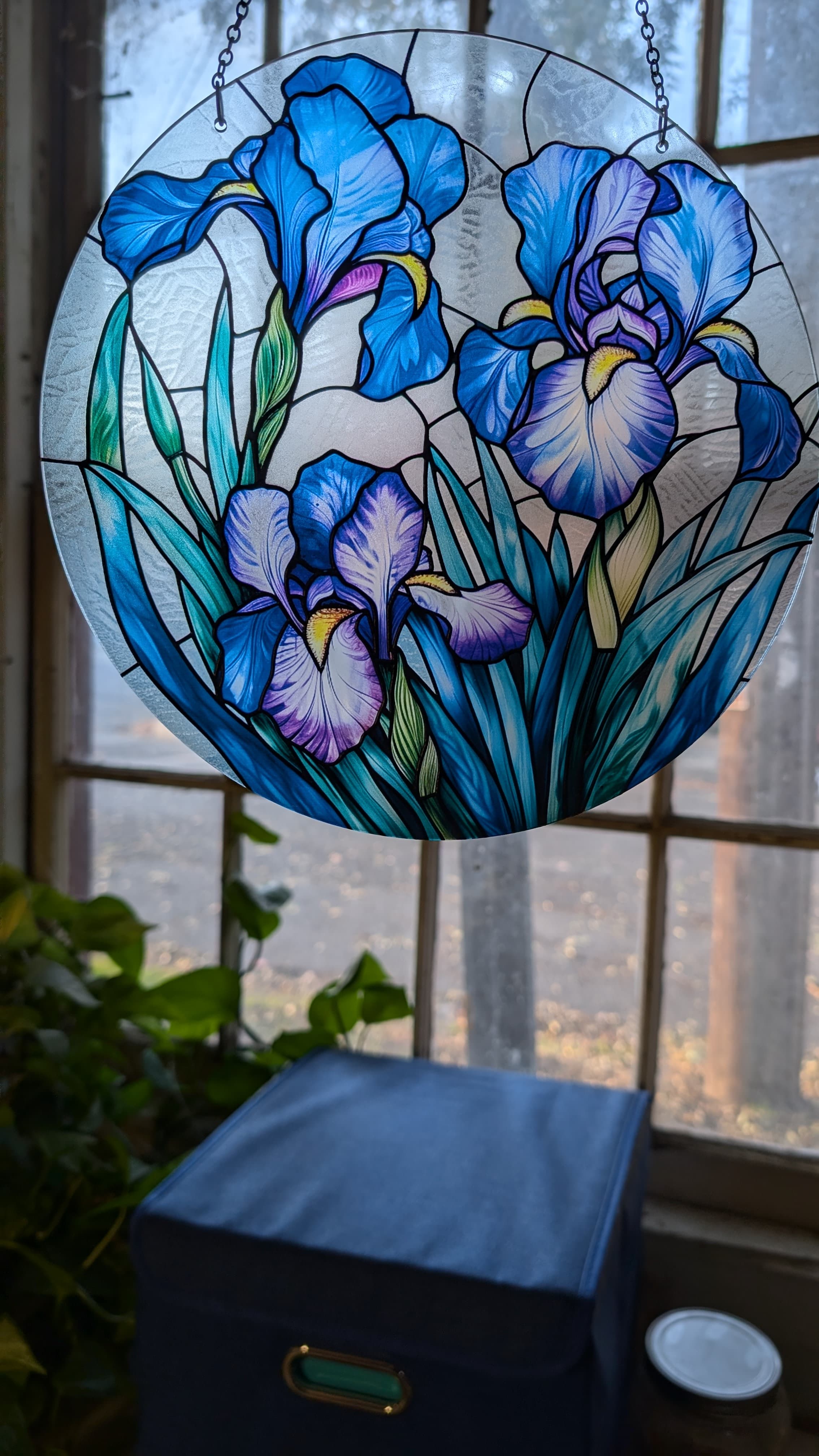 Snowy owl stained glass sun catcher